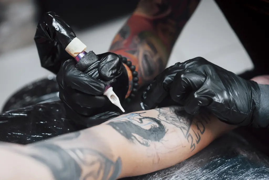 Can You Tattoo Color Over Black Ink Willoughby Ohio